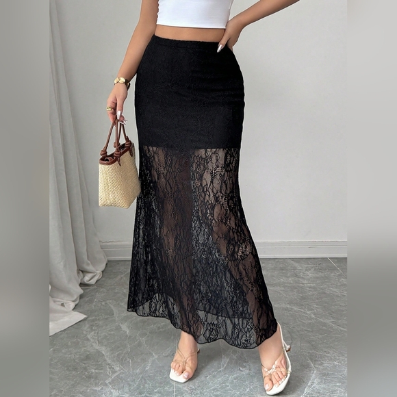 Women's Full Size Chic Black Lace Sheer Skirt - Picture 2 of 8